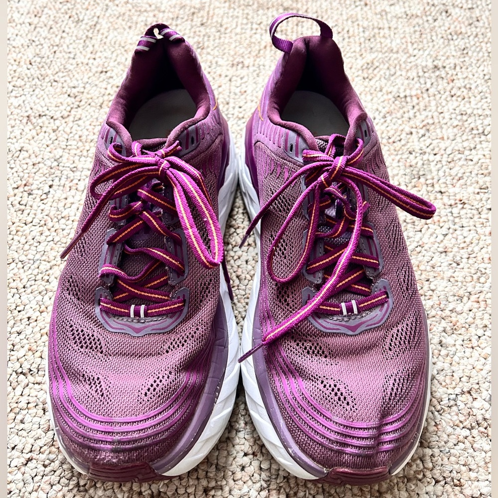 Hoka Bondi 6 Running Shoe Women’s 8.5